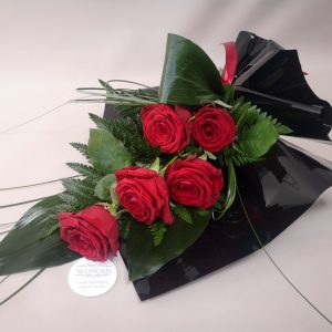 red, roses, funeral, flowers, sympathy, florist, Ballina